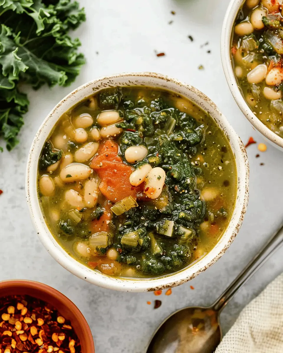 White Bean Pesto Soup: Easy & Cozy Dinner with Turkey Bacon